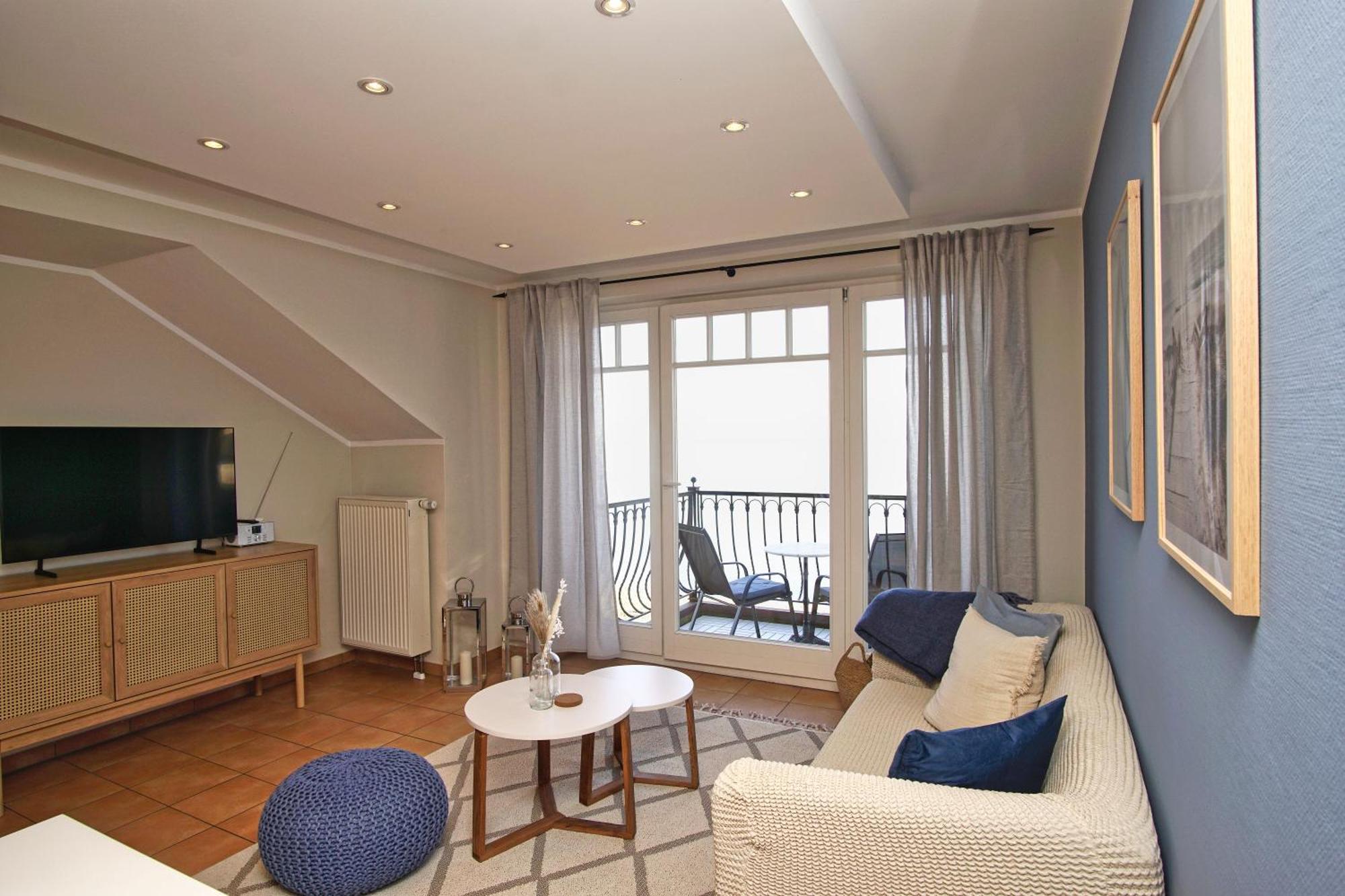 Ferienwohnung Mit Traumhaftem Meerblick - Haus Am Meer Fewo 10 Lohme Exterior foto